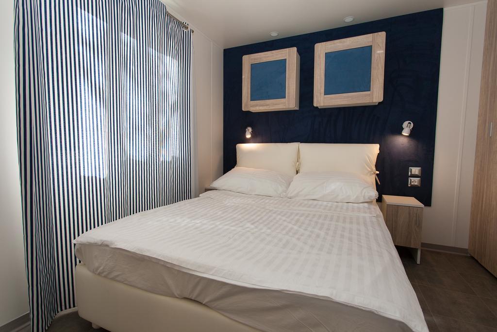 Mobile Homes And Apartments St,Denis بونات المظهر الخارجي الصورة